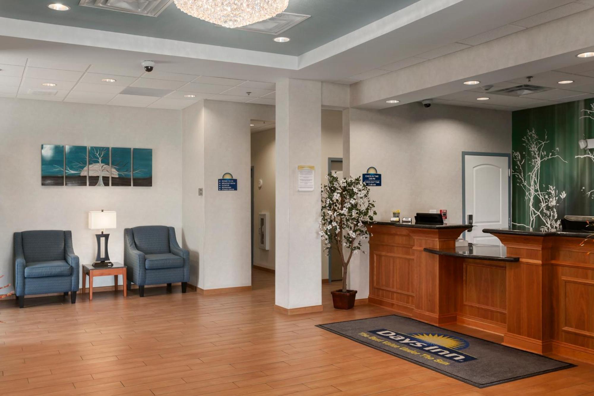 Days Inn By Wyndham Watertown Fort Drum Evans Mills Eksteriør bilde