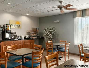 Days Inn By Wyndham Watertown Fort Drum Evans Mills Eksteriør bilde